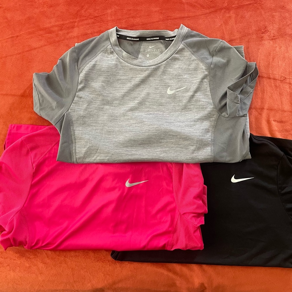 nike bundle 3 shirts